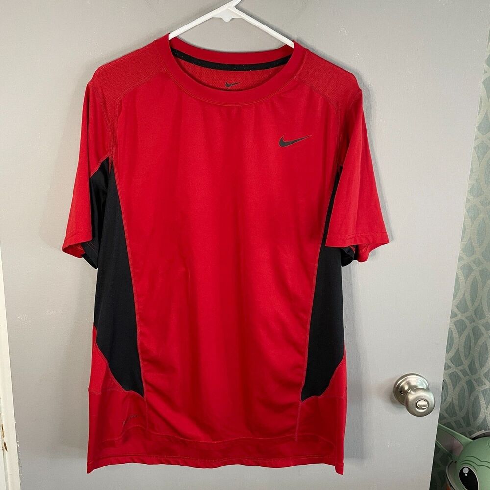 Nike Mens L Short Sleeve Crew Neck Dri-Fit T-Shirt Active Outdoor Red Black